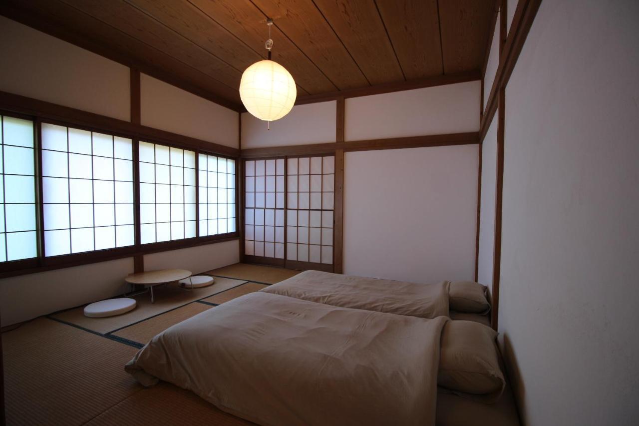 晴家 Guest House Fujikawaguchiko Eksteriør billede