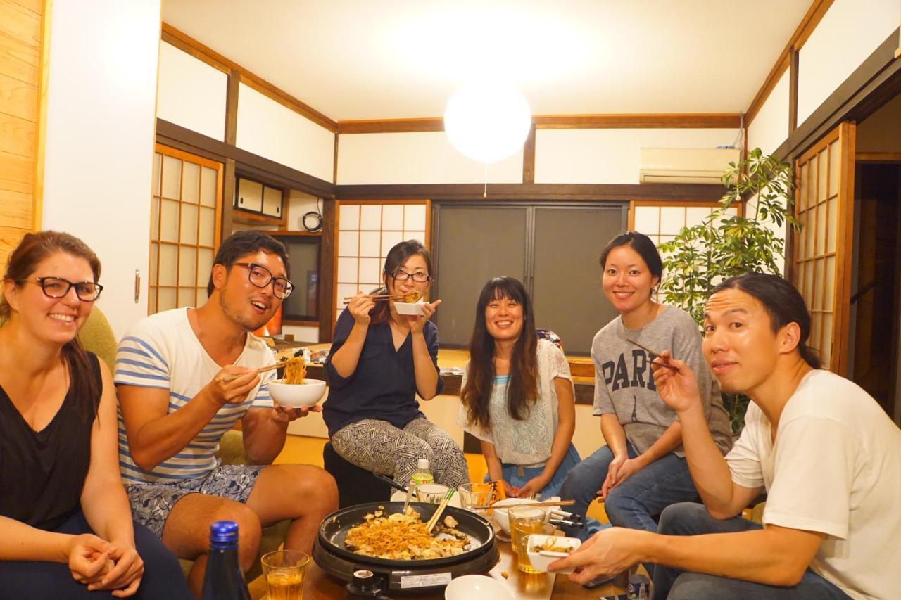 晴家 Guest House Fujikawaguchiko Eksteriør billede