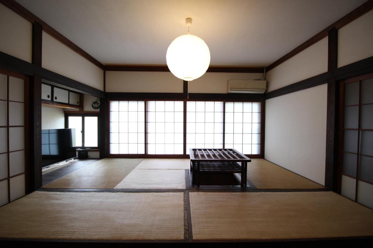 晴家 Guest House Fujikawaguchiko Eksteriør billede