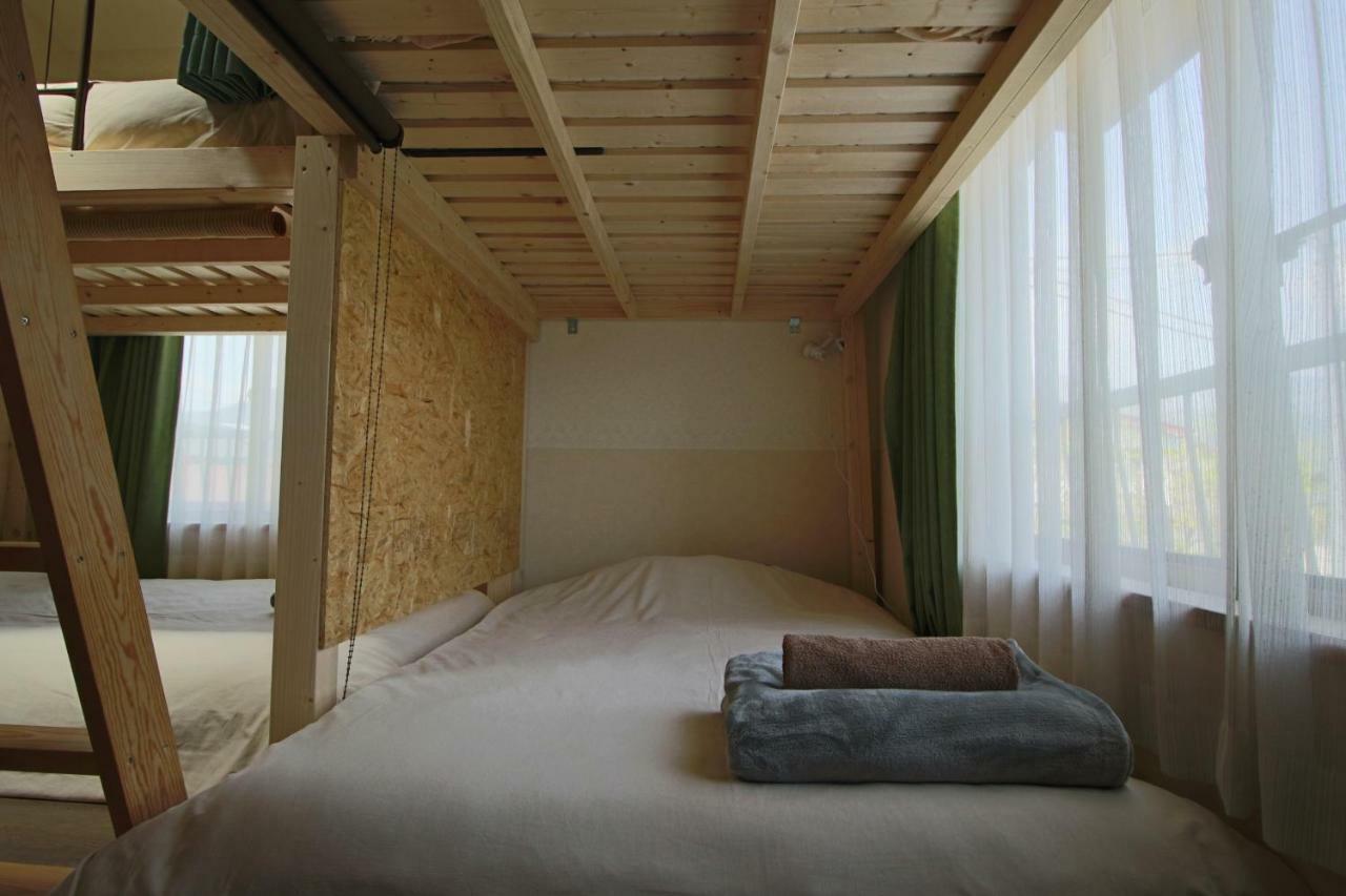晴家 Guest House Fujikawaguchiko Eksteriør billede